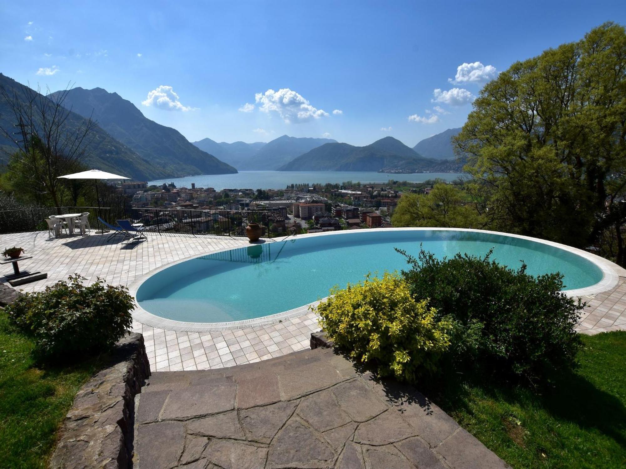 Villa In Pisogne With Pool Garden And Lake View Exterior foto