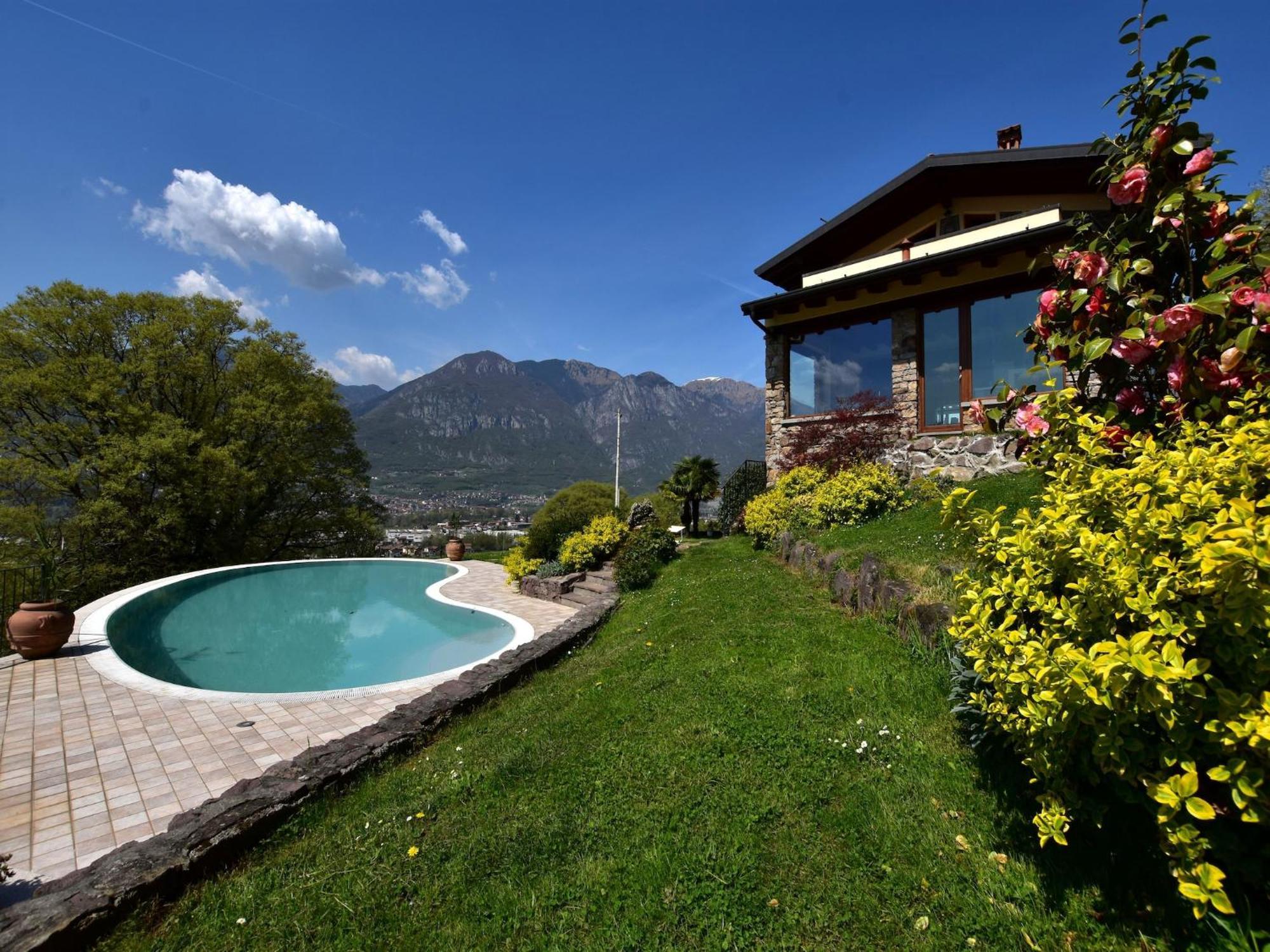Villa In Pisogne With Pool Garden And Lake View Exterior foto